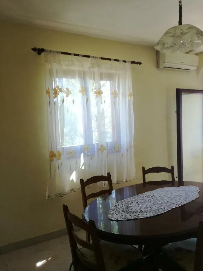 Apartment Villa Letina Sukosan