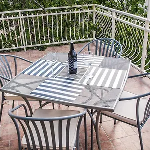 apartment-pletikosic.hotels-in-trogir.com/
